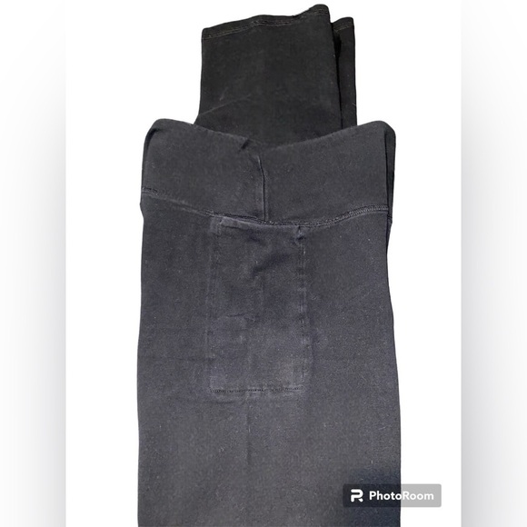 Hollister Uptra High rise Pocket Flare leggings size XS - Picture 5 of 6